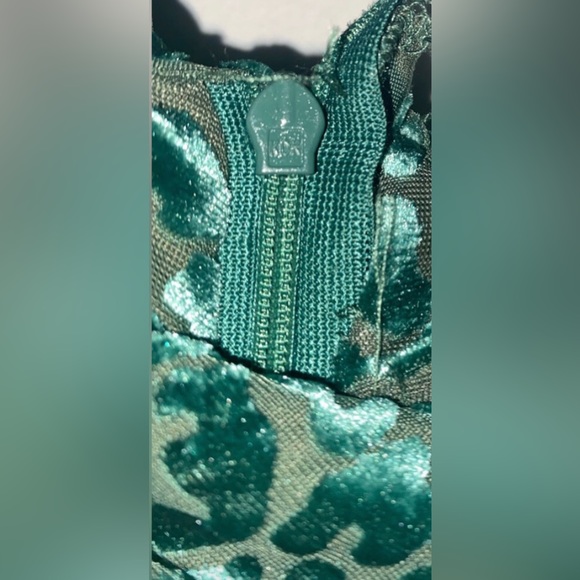 Pretty Little Thing Ruched Velvet Teal Leopard Grecian Goddess Skirt NWT w/Flaw - Picture 6 of 7